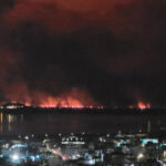 ALARMA EN LOS UROS: Incendio de grandes proporciones afecta los totorales del lago Titicaca